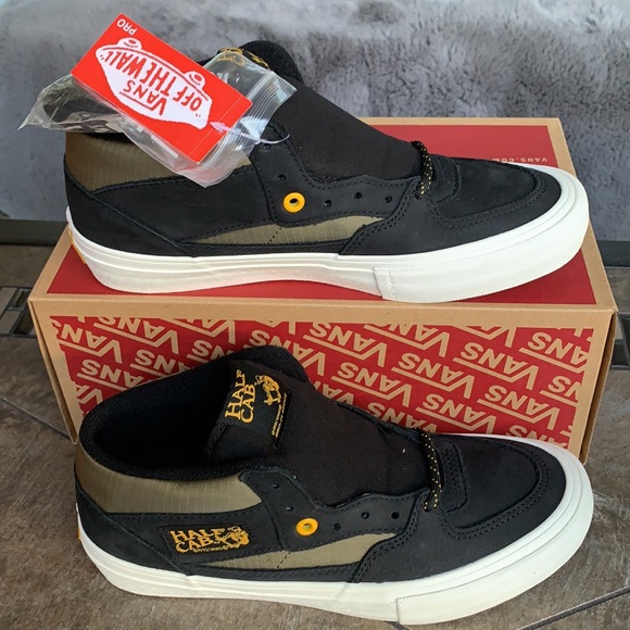 VANS HALF CAB PRO SURPLUS BLACK/MILITARY WMNS - Picture 4 of 16